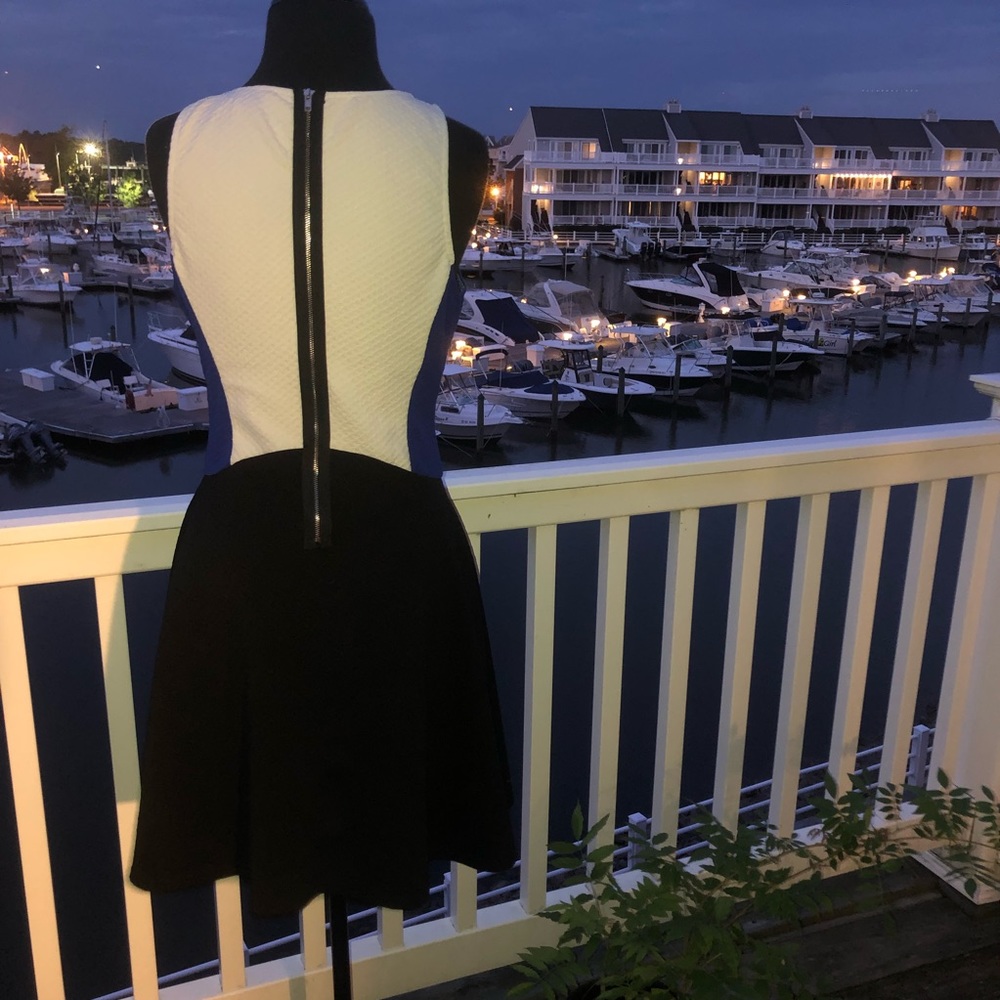 Love Ady Dress Large - Picture 2 of 4